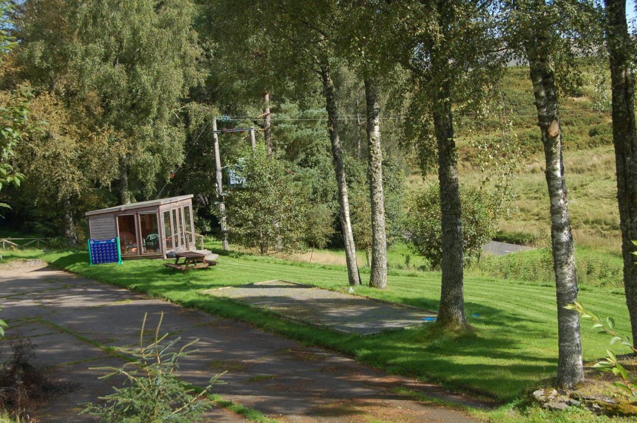 Waterfall Lodge - Private Waterfall And Sauna Killin Exterior photo